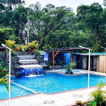 Sisakuna Lodge มินโด ภายนอก รูปภาพ