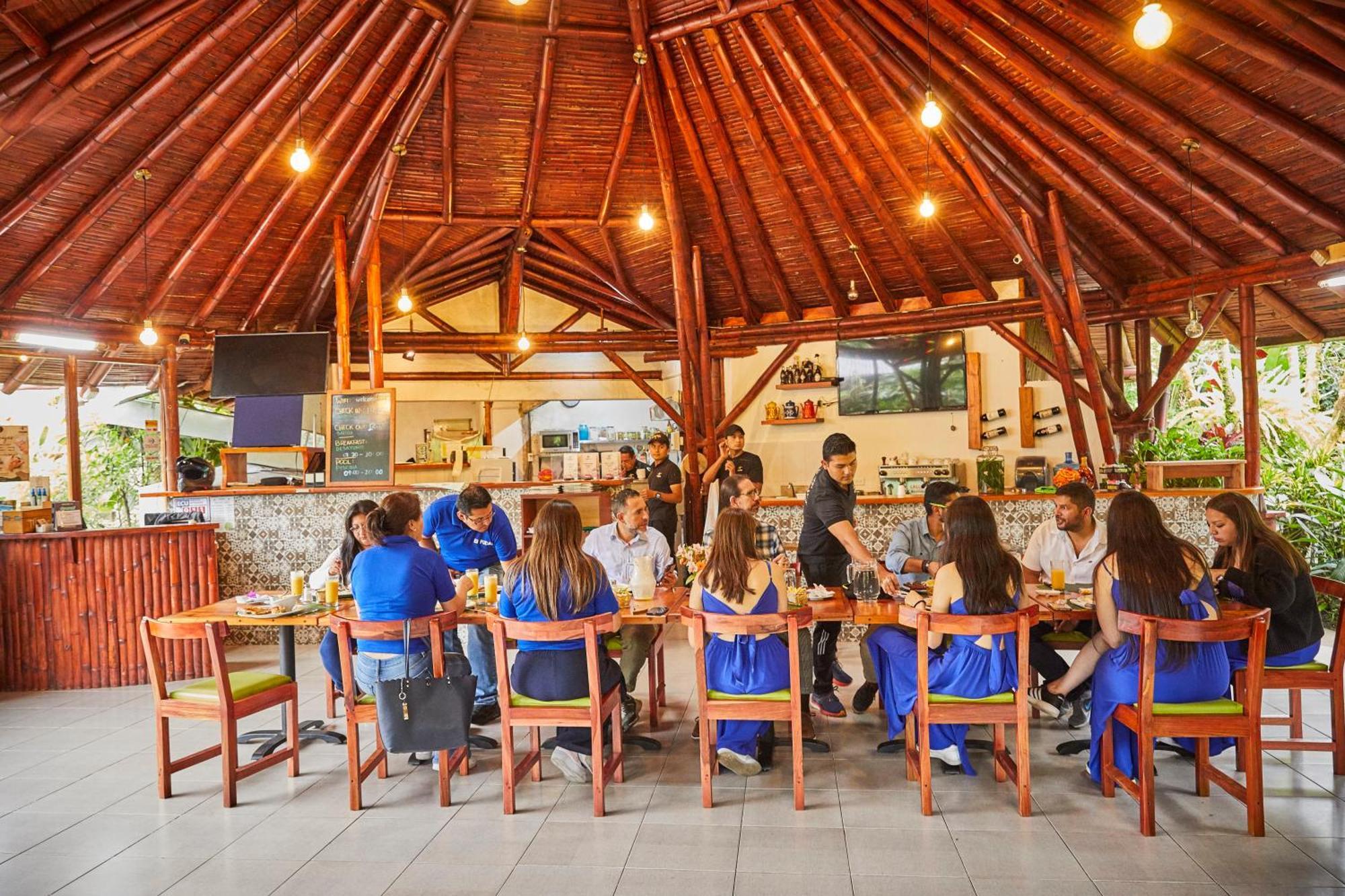 Sisakuna Lodge มินโด ภายนอก รูปภาพ